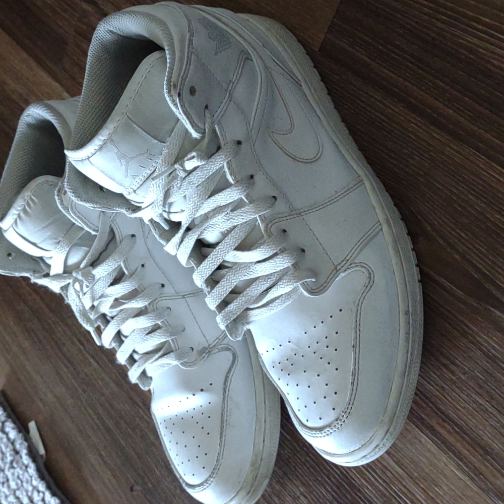 Air Jordan 1